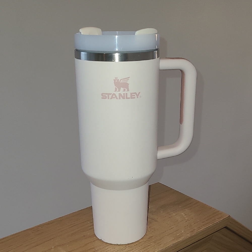 Stanley Light Pink Insulated 40oz Mug - Picture 1 of 7